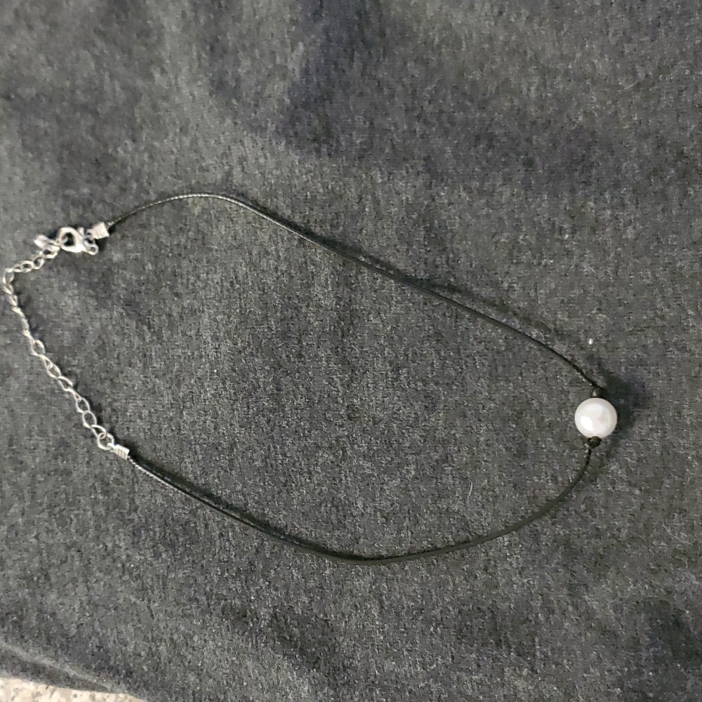 Simple Pearl Choker